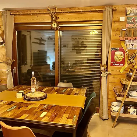 Rouge Gorge Apartament *