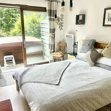 Rouge Gorge Apartment